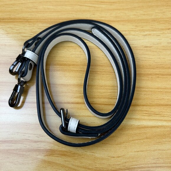 NEW Longchamp LE PLIAGE XTRA XS POUCH IN WHITE - Picture 9 of 9